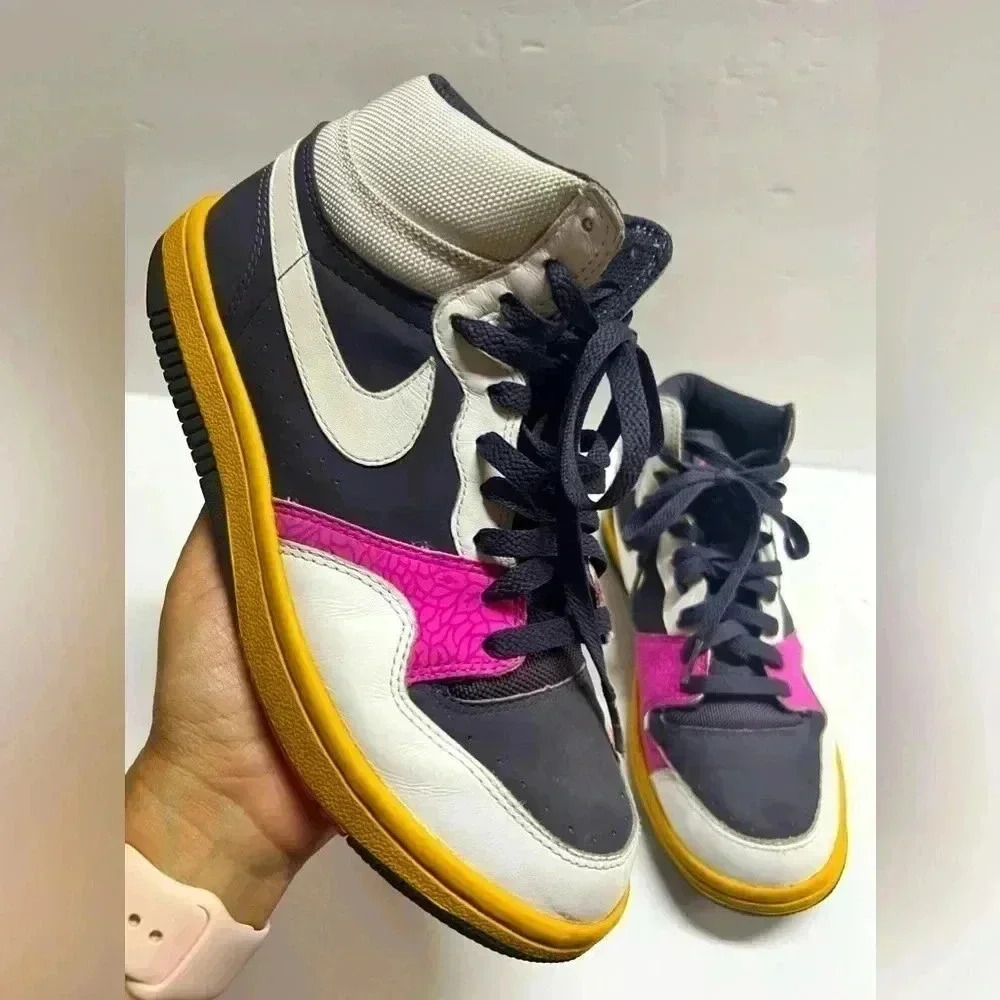 Vintage Women’s Nike Court Force Rare Color‎ Combo purple/yellow/pink/white Sz 9